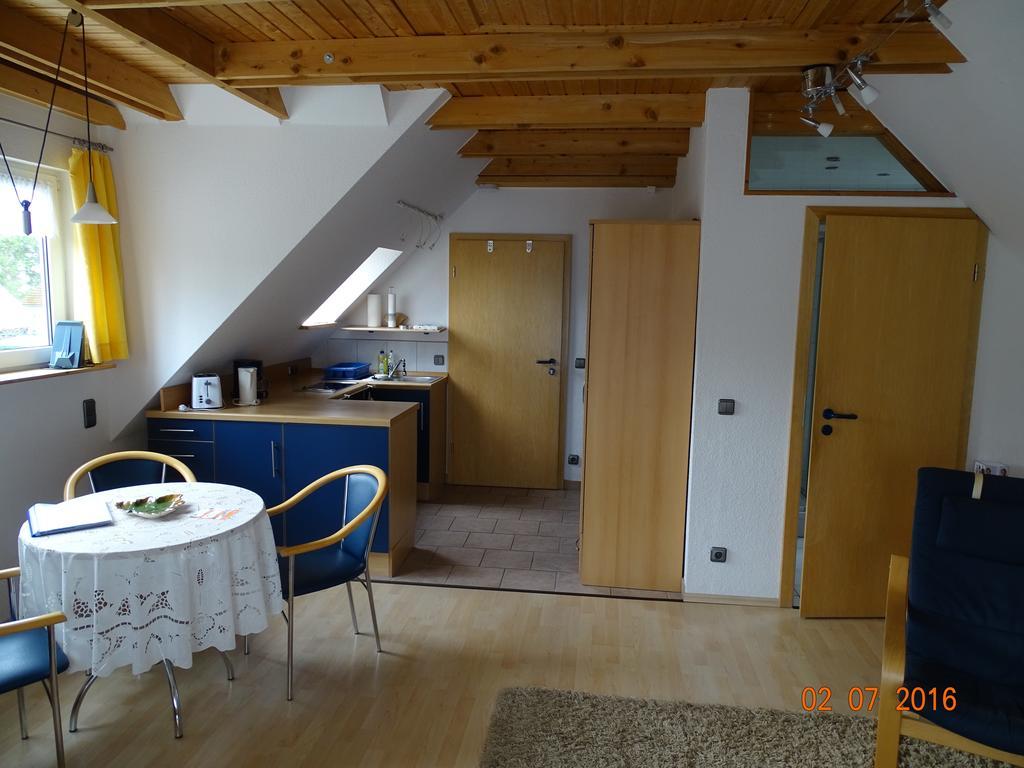 Galerie Am Hafen Apartment Zingst Exterior foto